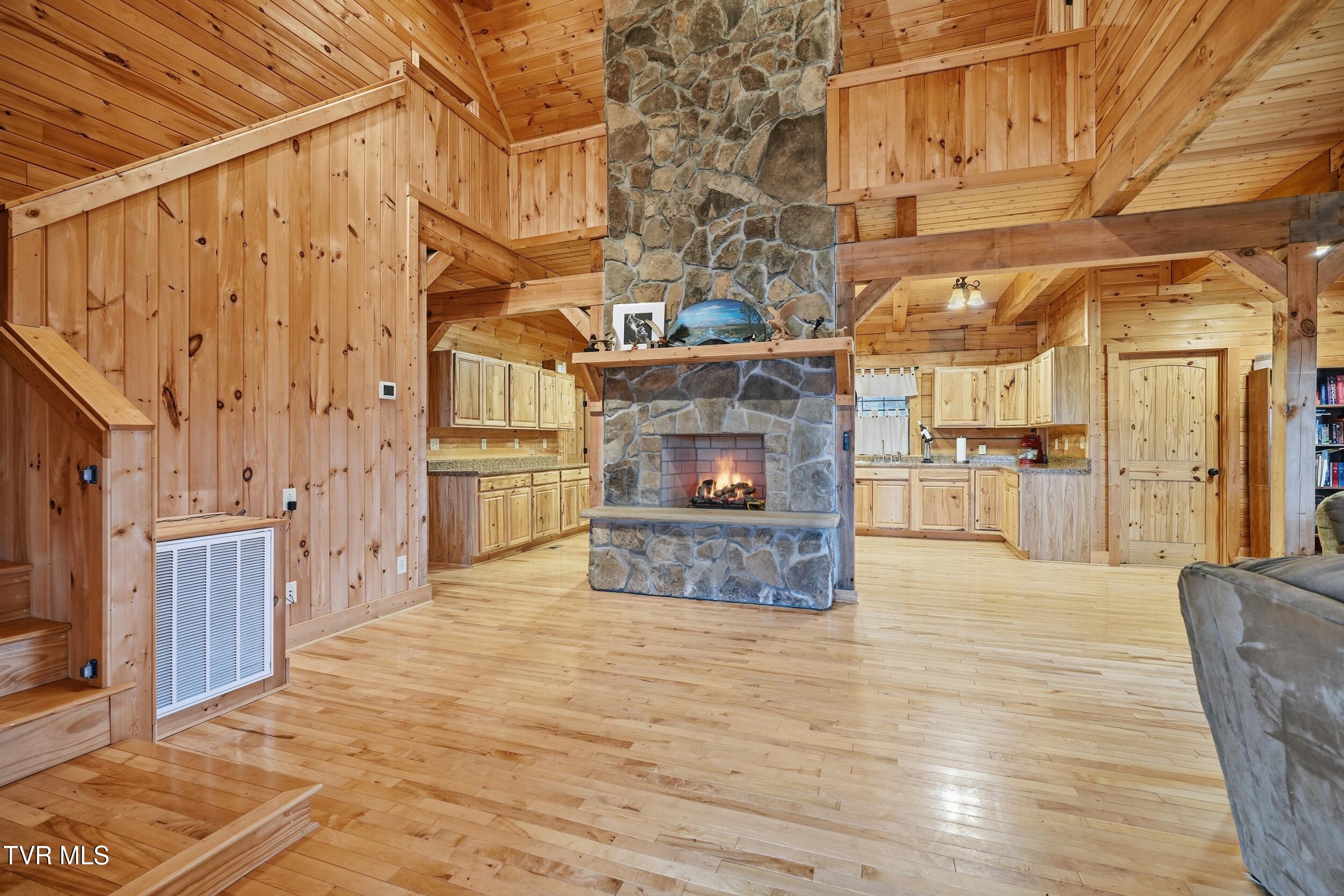 274 Flat Ridge Road Troutdale, VA 24378 - Photo 8 of 44 10_dsc07135