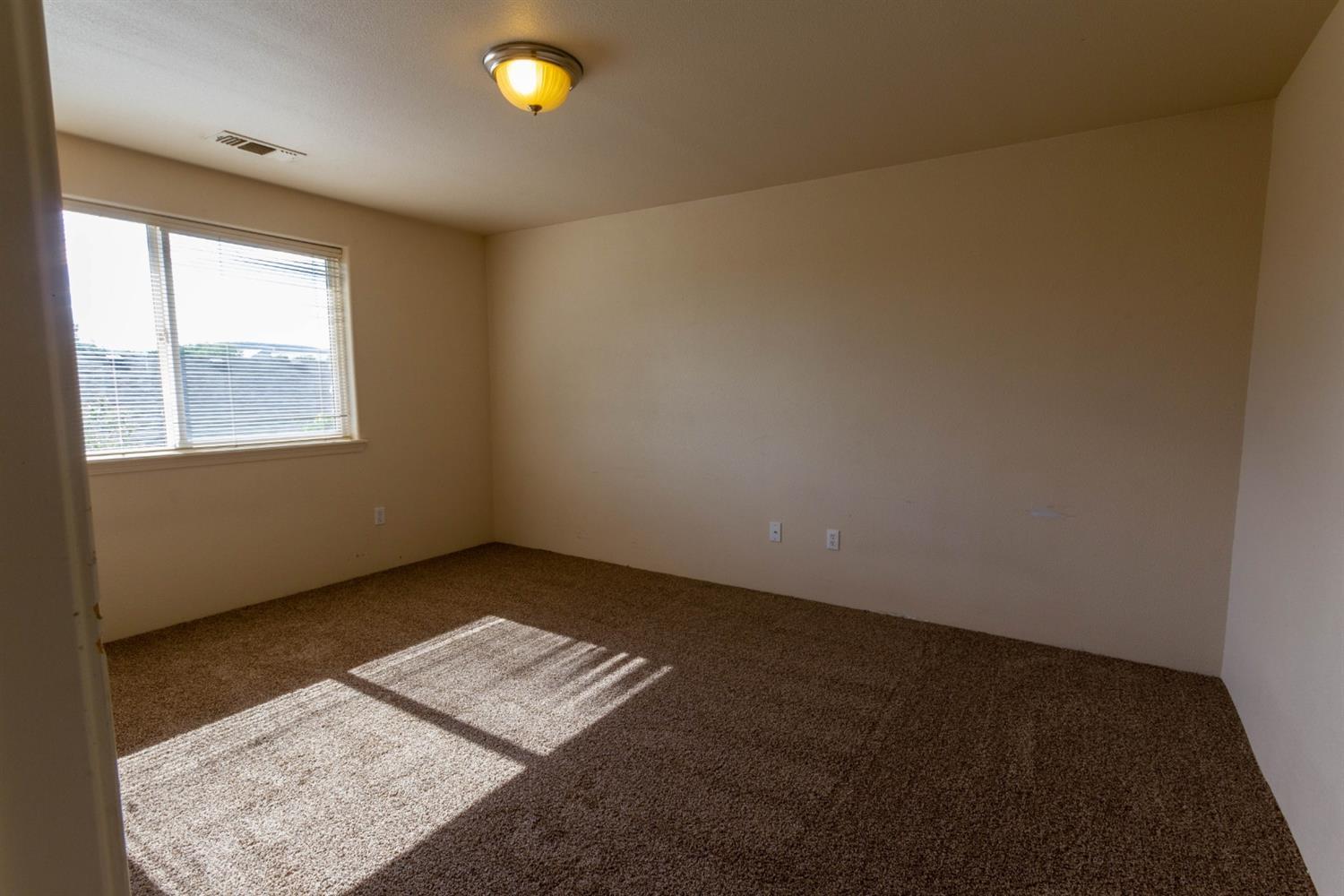 415 St Clair Way Eagle Point, OR 97524 - Photo 8 of 22 Additional Photo