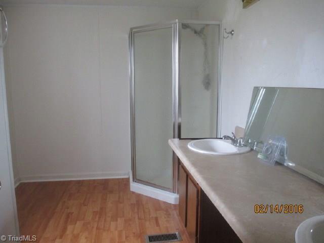 151 Wimbish Road Eden, NC 27288 - Photo 6 of 15 Gallery Image 6