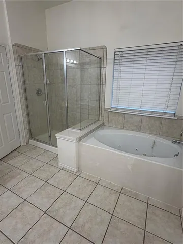 $2,950 | 11821 Stephenville Drive, Frisco, TX 75035