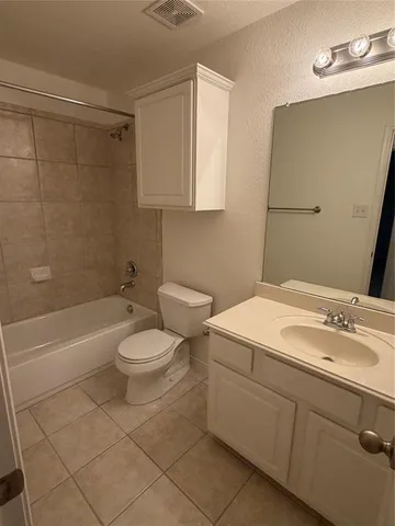 $2,950 | 11821 Stephenville Drive, Frisco, TX 75035