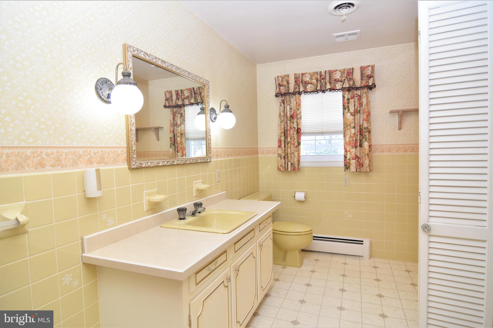100 Edward Road York, PA 17403 - Photo 33 of 66