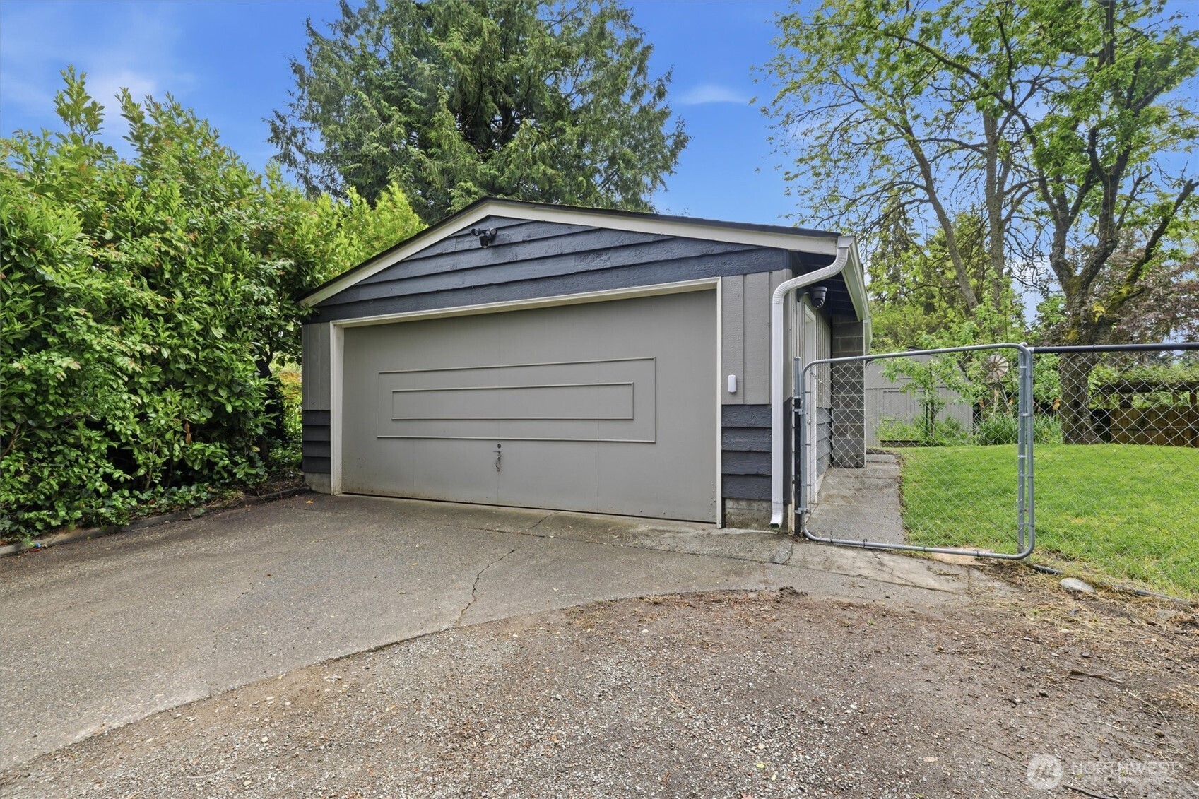 1027 South 124th Street Seattle, WA 98168 - Photo 21 of 39