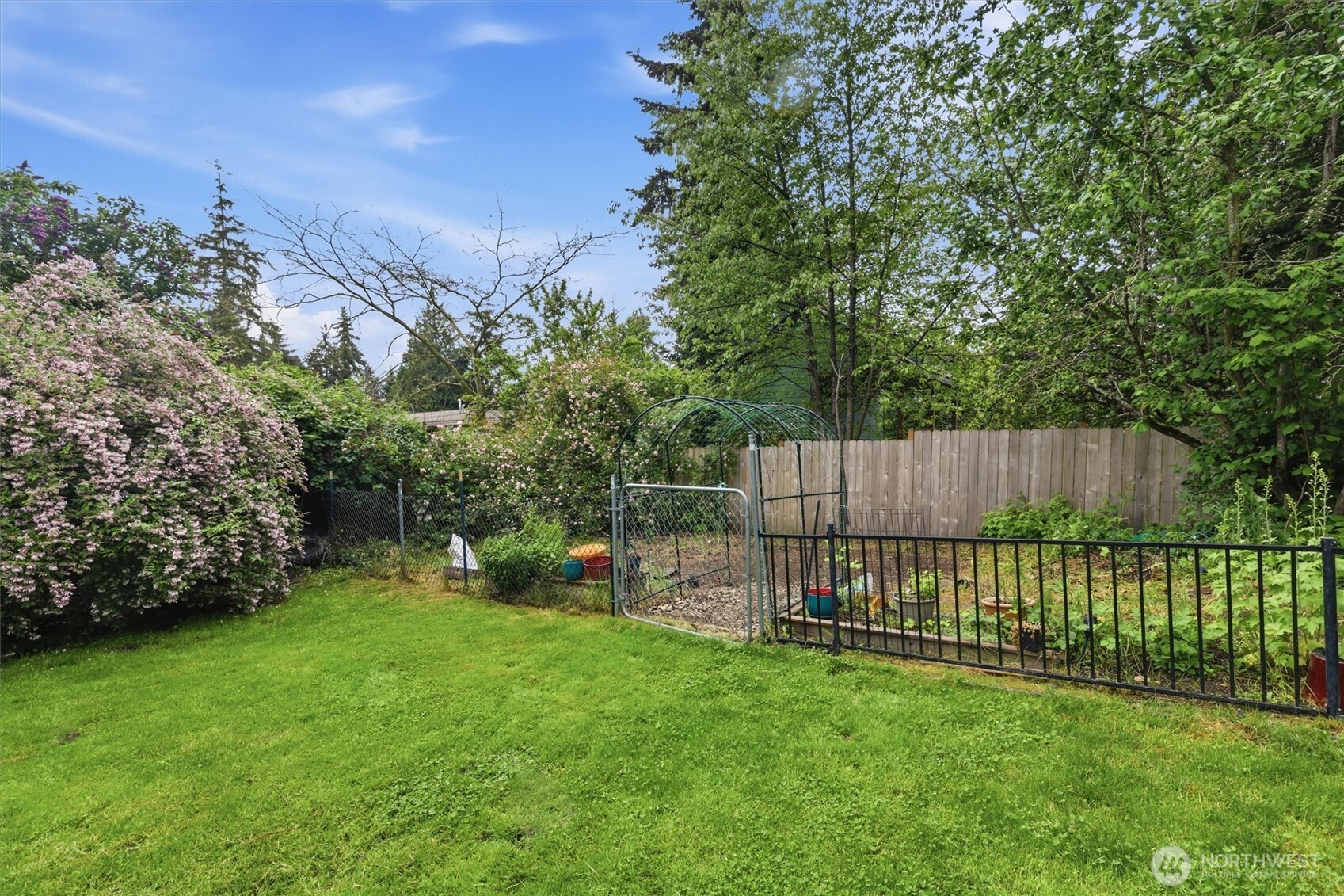 1027 South 124th Street Seattle, WA 98168 - Photo 24 of 39