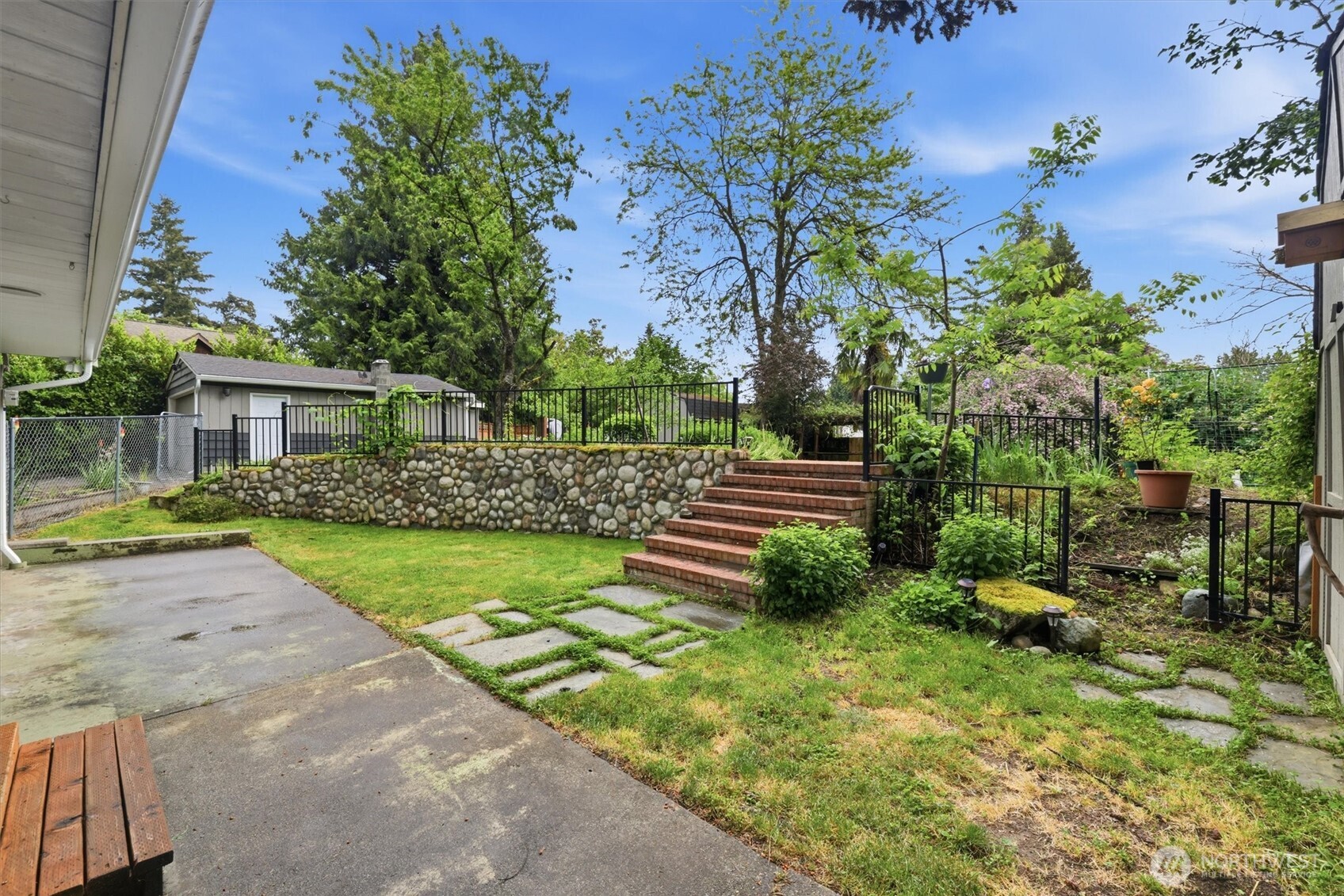 1027 South 124th Street Seattle, WA 98168 - Photo 29 of 39
