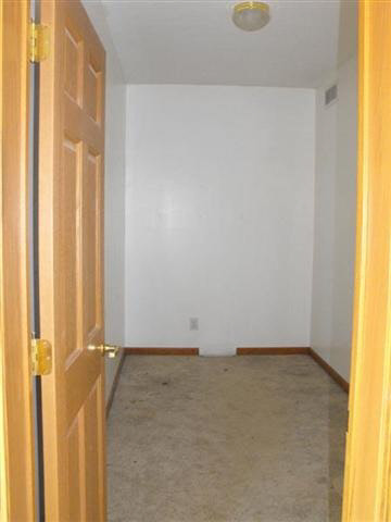 10487 North Grove Road Milford, IN 46542 - Photo 15 of 25 Gallery Image 15