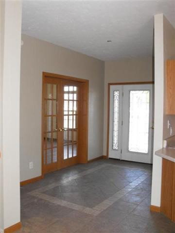 10487 North Grove Road Milford, IN 46542 - Photo 3 of 25 Gallery Image 3