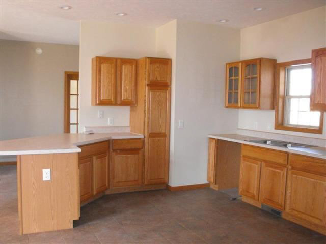 10487 North Grove Road Milford, IN 46542 - Photo 7 of 25 Gallery Image 7