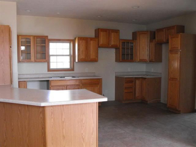 10487 North Grove Road Milford, IN 46542 - Photo 8 of 25 Gallery Image 8