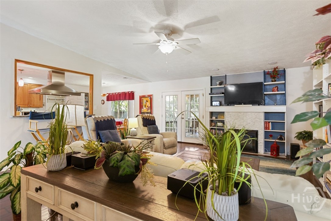 220 North Cromwell Road Savannah, GA 31410 - Photo 25 of 45 Gallery Image 25