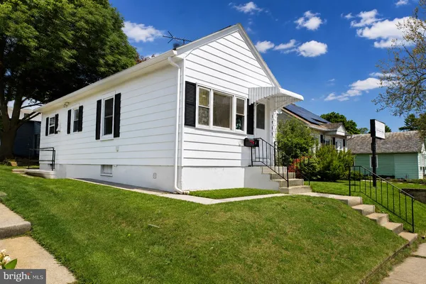 $409,000 | 1425 Harding Avenue, Hershey, PA 17033