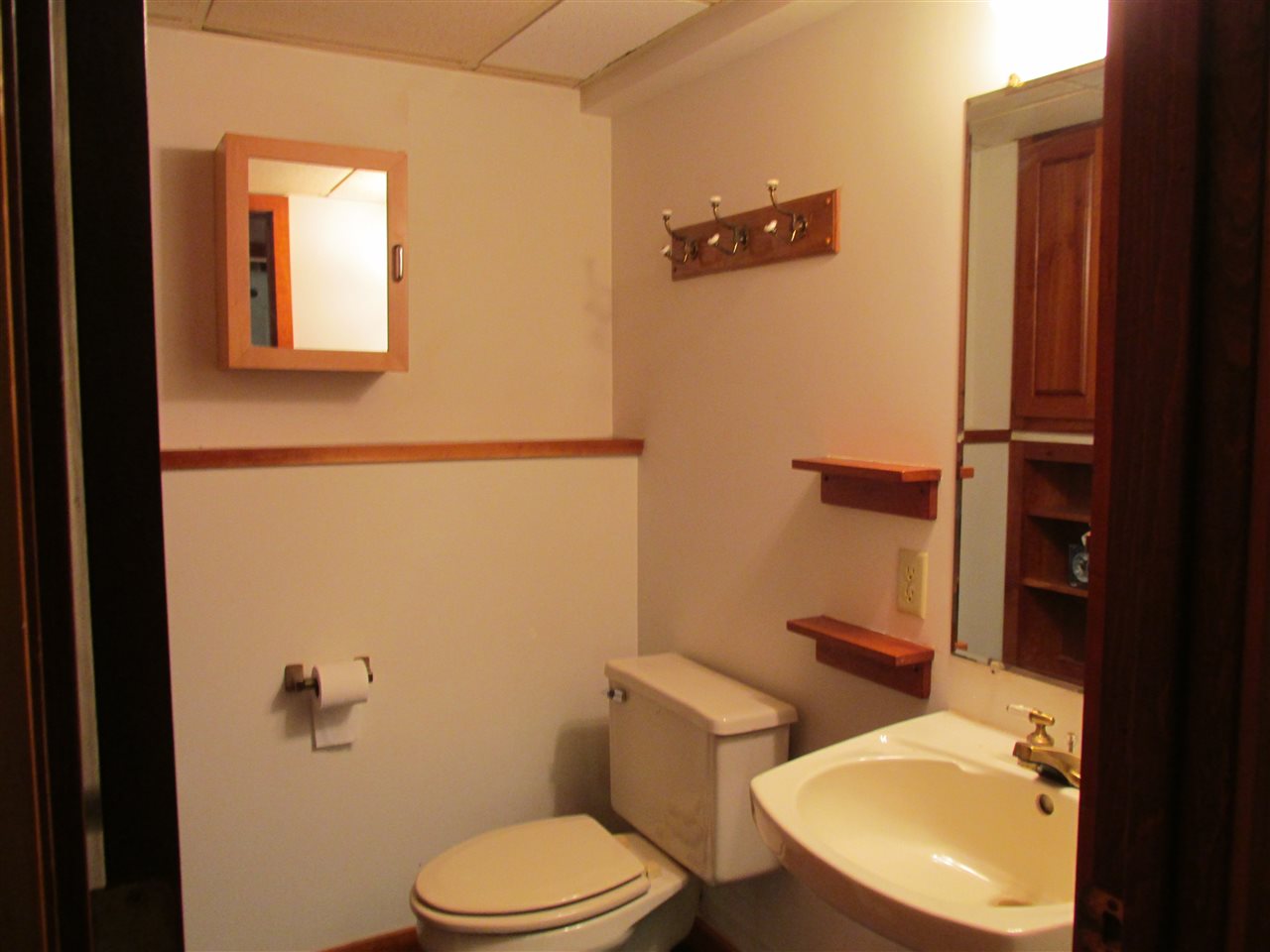 7425 Sullivan Road Grawn, MI 49637 - Photo 15 of 17 1804377-14.JPG