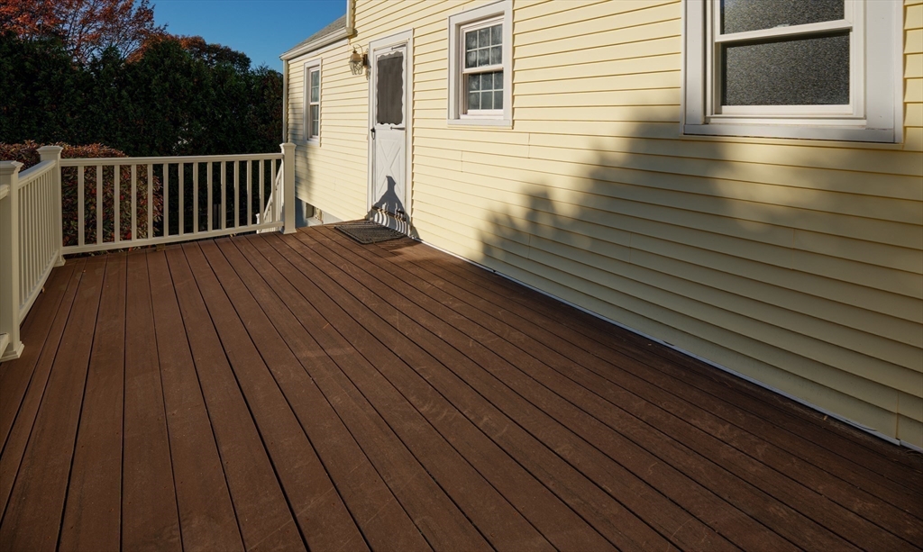 75 Kings View Road Marlborough, MA 01752 - Photo 11 of 39 Gallery Image 11