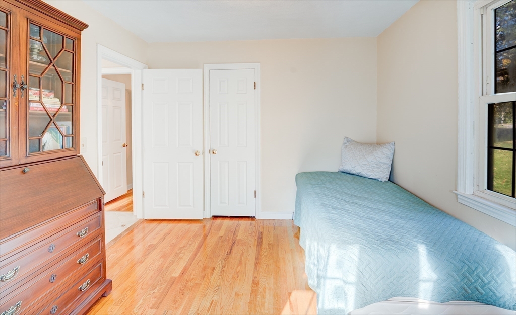 75 Kings View Road Marlborough, MA 01752 - Photo 16 of 39 Gallery Image 16