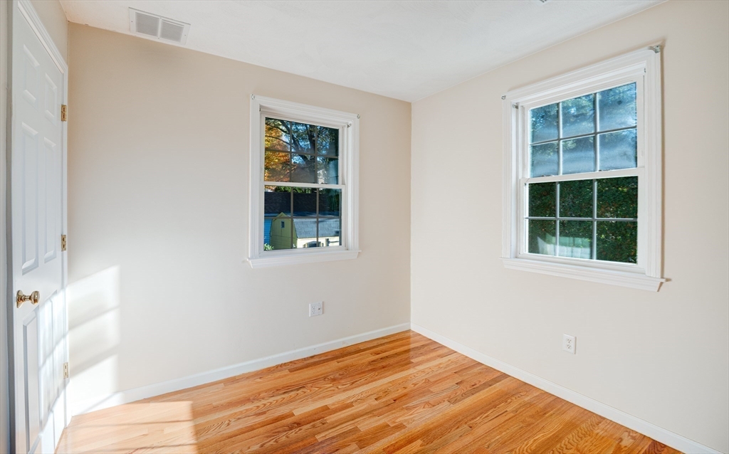 75 Kings View Road Marlborough, MA 01752 - Photo 25 of 39 Gallery Image 25