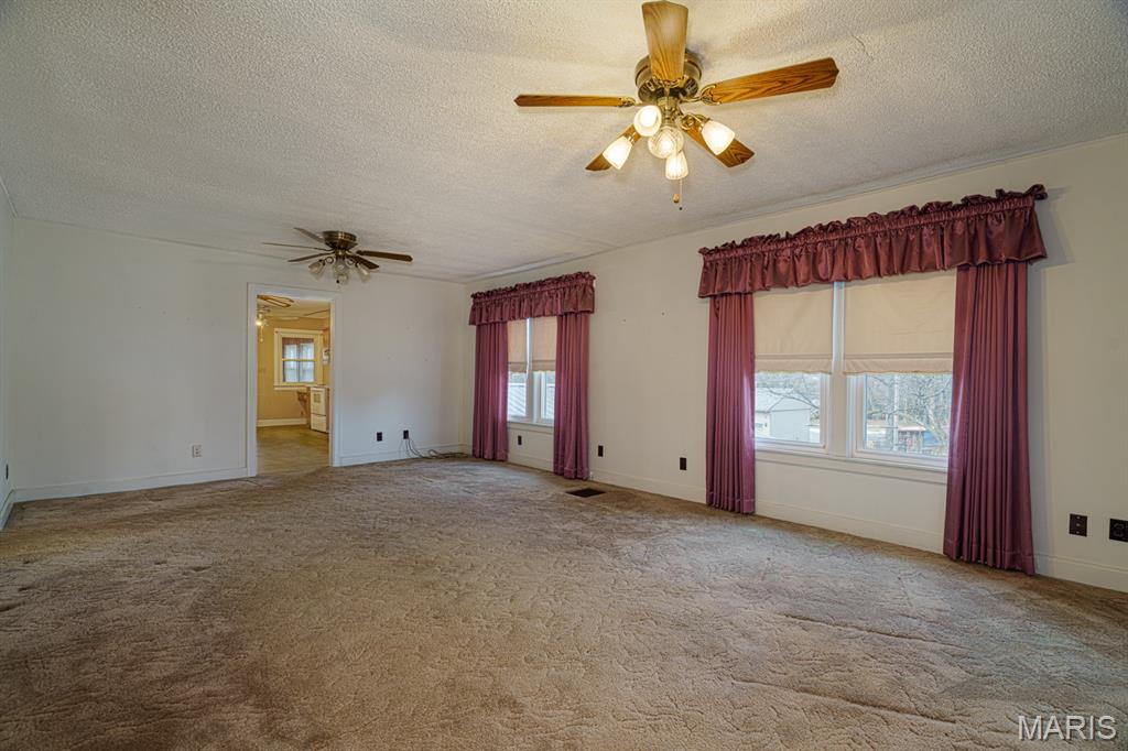 600 South Rolla Street Rolla, MO 65401 - Photo 7 of 55