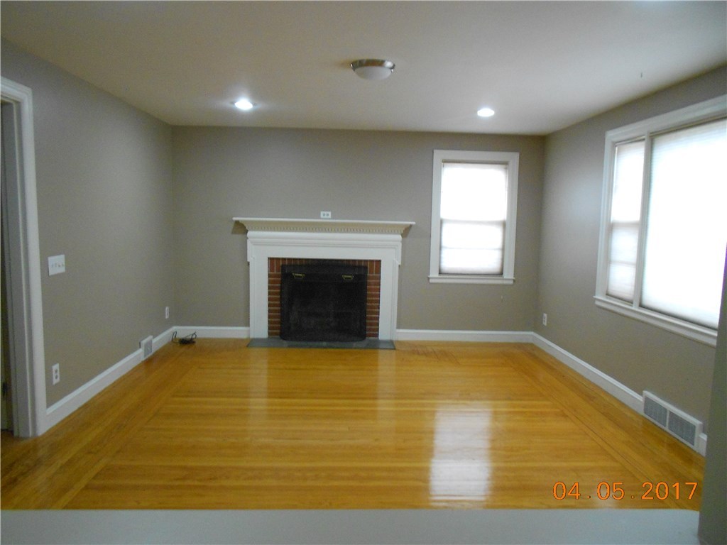 8 Tucker Road Smithfield, RI 02828 - Photo 15 of 16