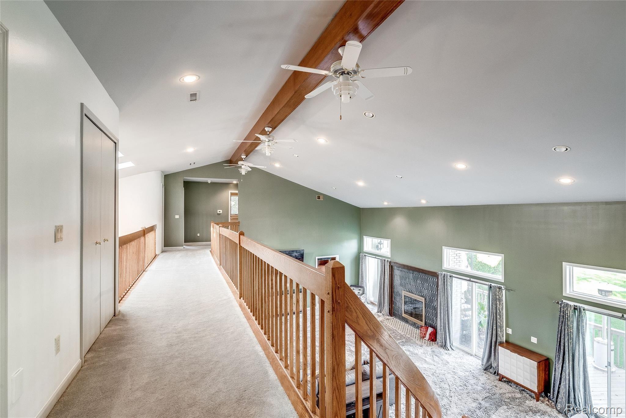 538 Oakbridge Drive Rochester, MI 48306 - Photo 31 of 54 22.jpeg