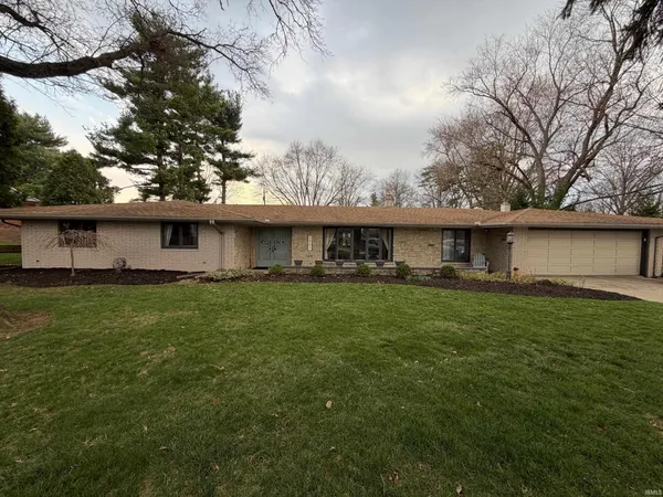 $409,900 | 3901 Spanish Trail, Fort Wayne, IN 46815