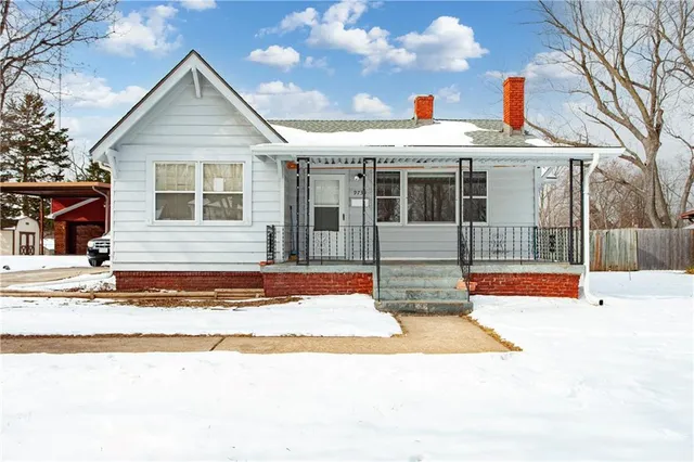 $155,000 | 9735 East Winner Road, Independence, MO 64052