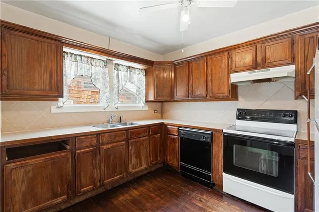 $155,000 | 9735 East Winner Road, Independence, MO 64052