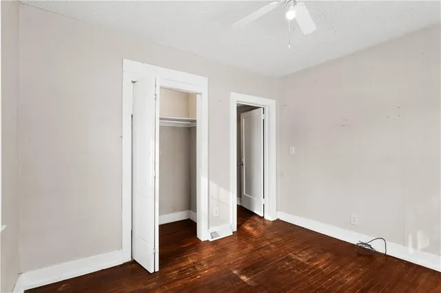 $155,000 | 9735 East Winner Road, Independence, MO 64052