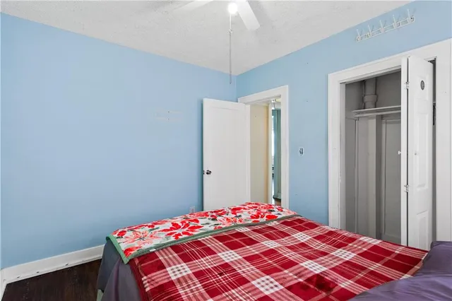 $155,000 | 9735 East Winner Road, Independence, MO 64052