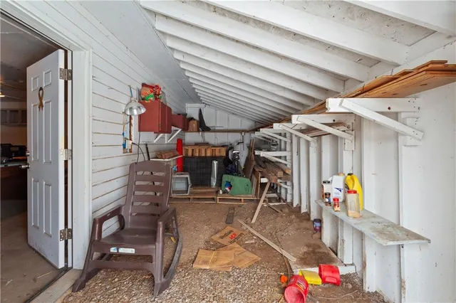 $155,000 | 9735 East Winner Road, Independence, MO 64052