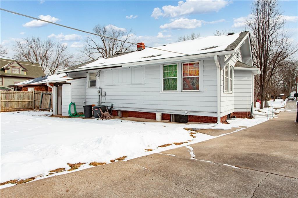 9735 East Winner Road Independence, MO 64052 - Photo 29 of 31