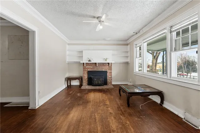 $155,000 | 9735 East Winner Road, Independence, MO 64052