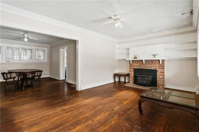 $155,000 | 9735 East Winner Road, Independence, MO 64052