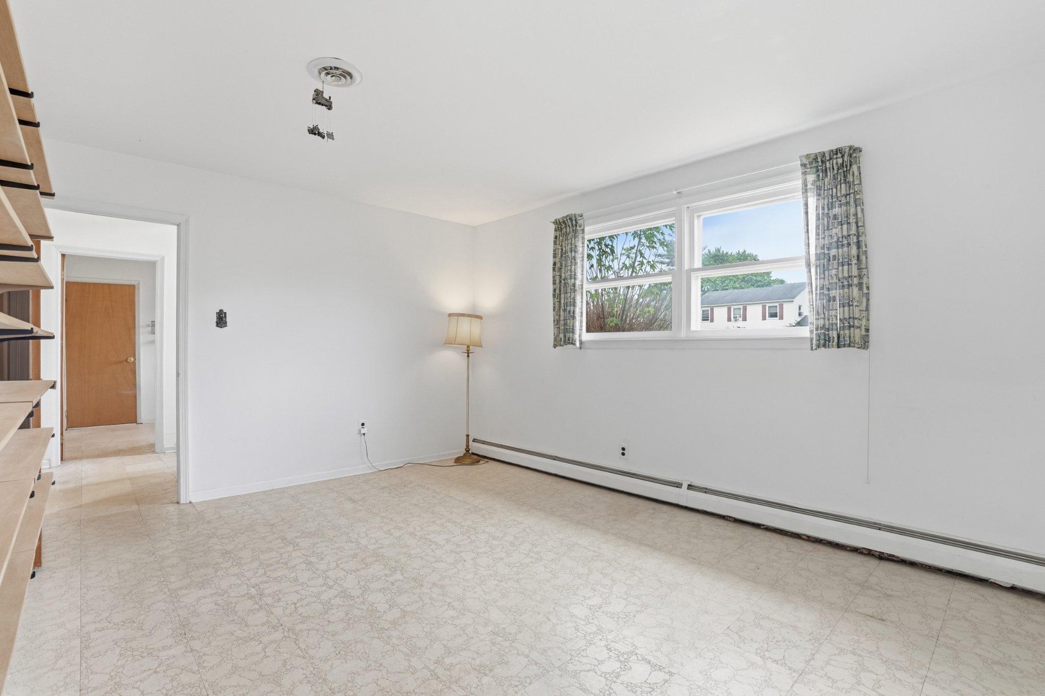 330 Wexford Road Red Hill, PA 18076 - Photo 29 of 54 an empty room with windows