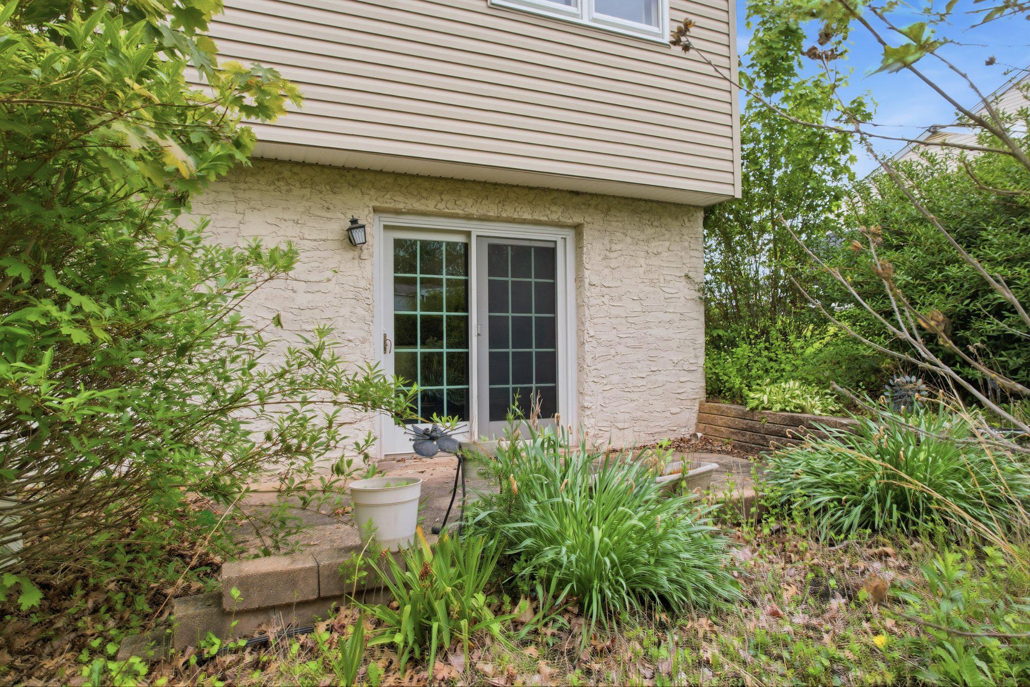 330 Wexford Road Red Hill, PA 18076 - Photo 43 of 54 a house with a flower garden