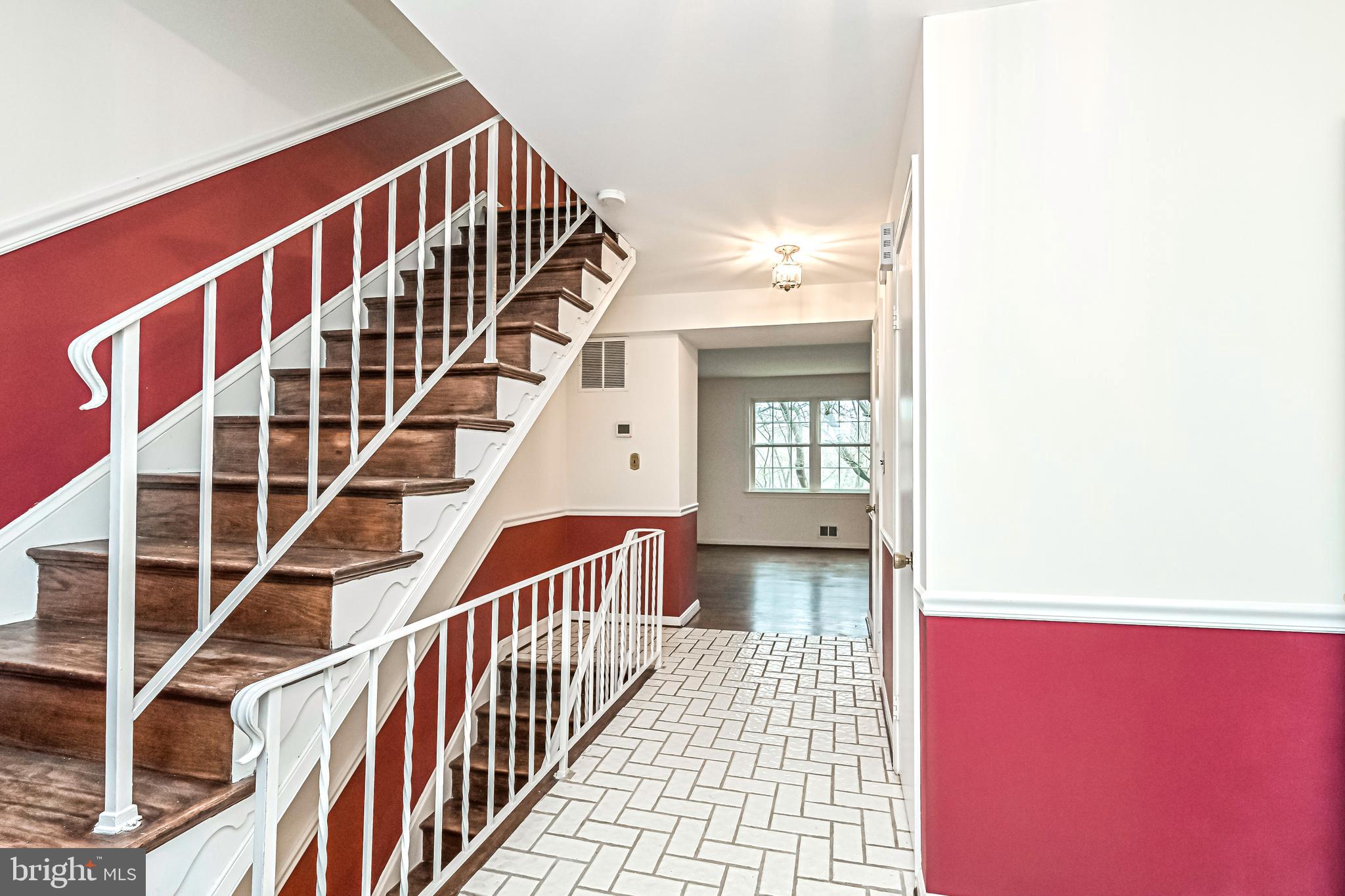 3851 Chain Bridge Road Fairfax, VA 22030 - Photo 5 of 46 Gallery Image 5