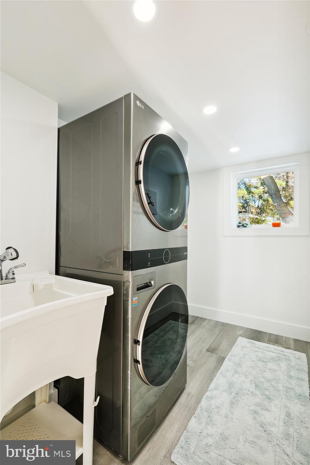 10905 Oakwood Street Silver Spring, MD 20901 - Photo 12 of 20