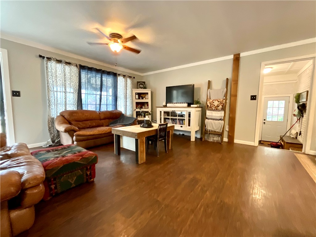 291 Oak Grove Road Westminster, SC 29693 - Photo 3 of 44 Gallery Image 3