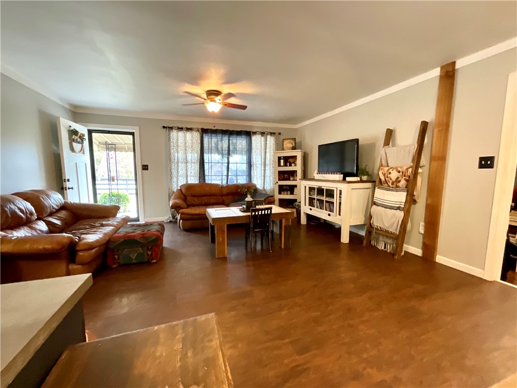 291 Oak Grove Road Westminster, SC 29693 - Photo 4 of 44 Gallery Image 4