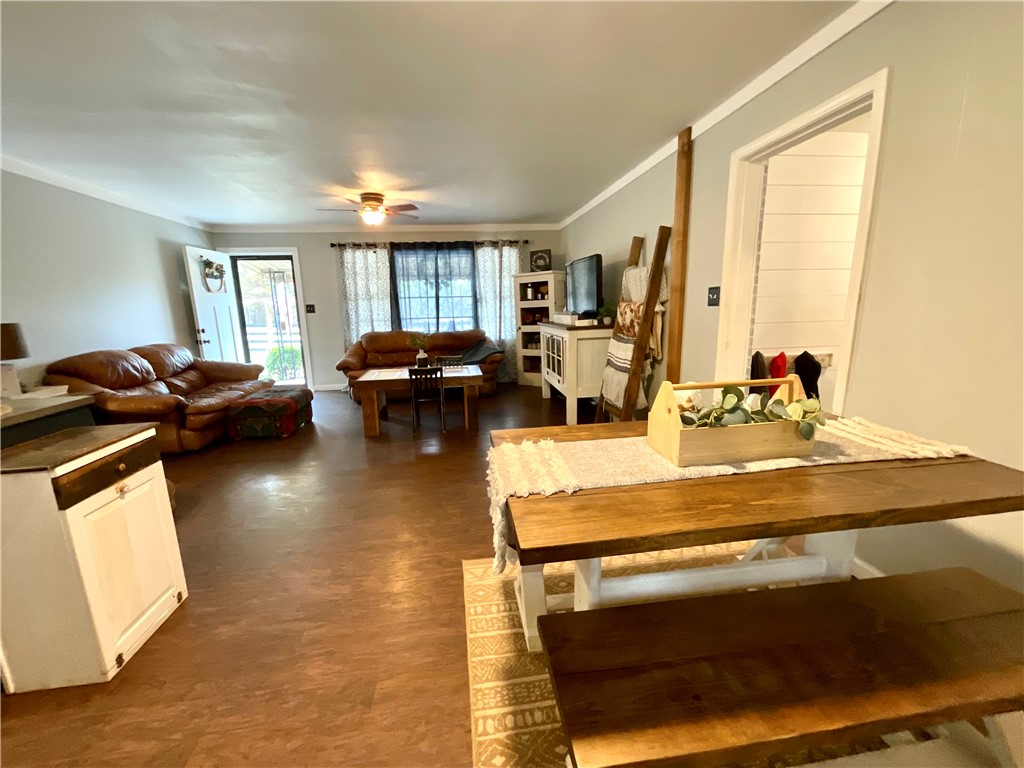 291 Oak Grove Road Westminster, SC 29693 - Photo 6 of 44 Gallery Image 6
