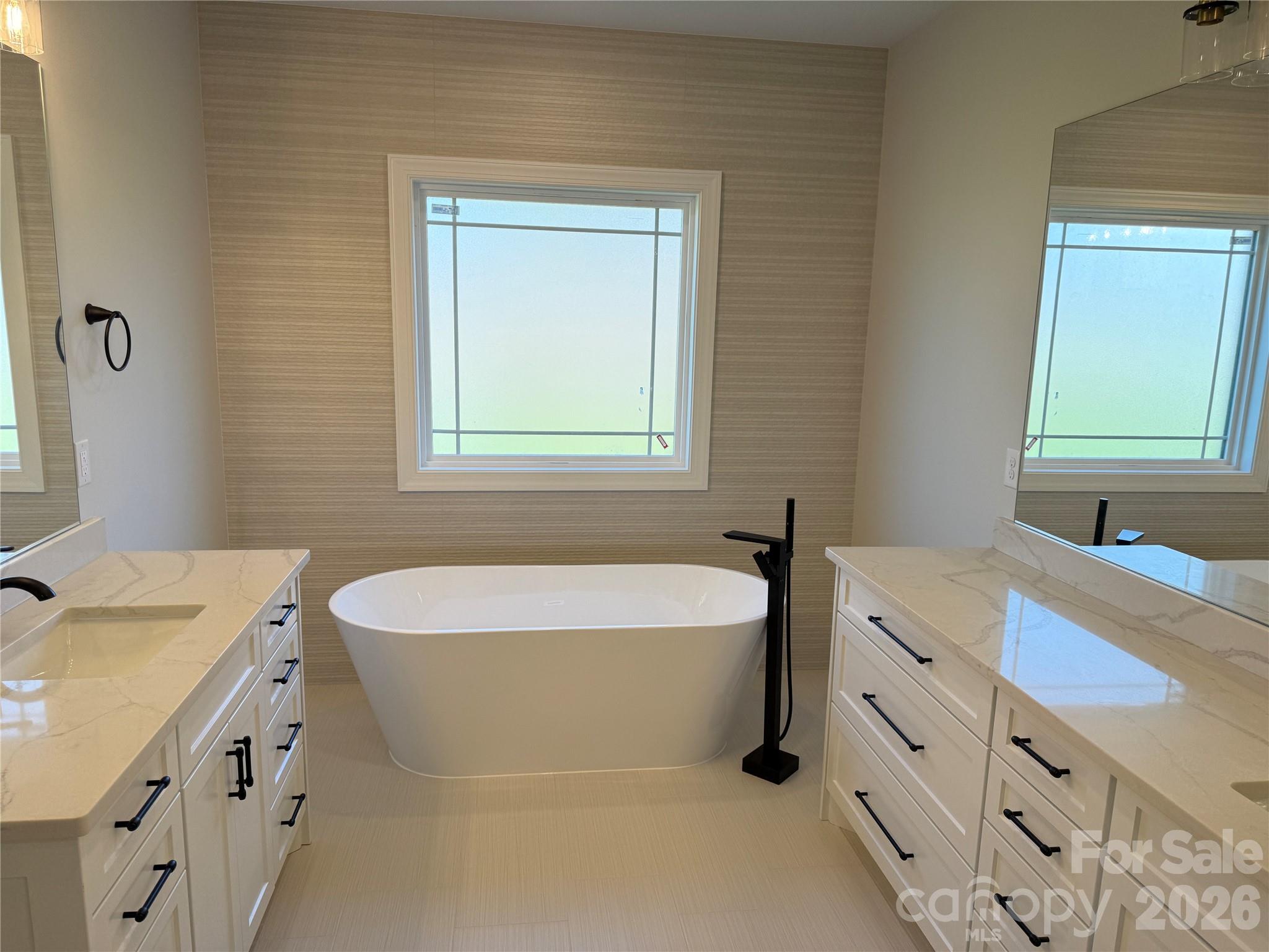 4559 Holly Circle Northeast Conover, NC 28613 - Photo 19 of 40