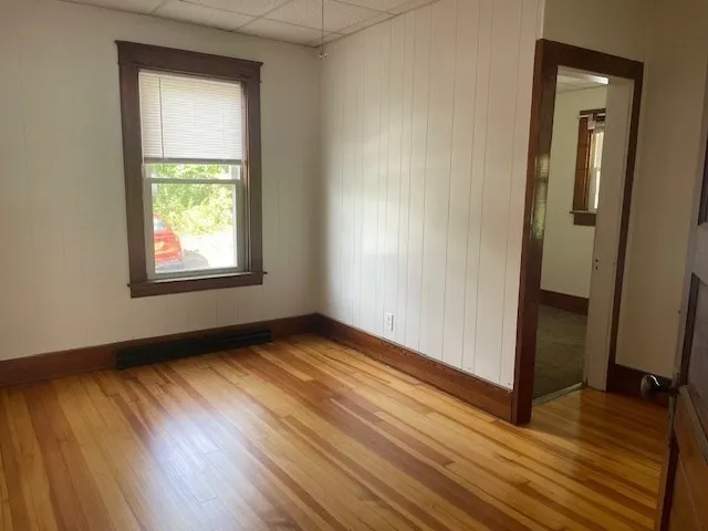 $1,650 | 5 Sand Street, Unit 1, Gardner, MA 01440