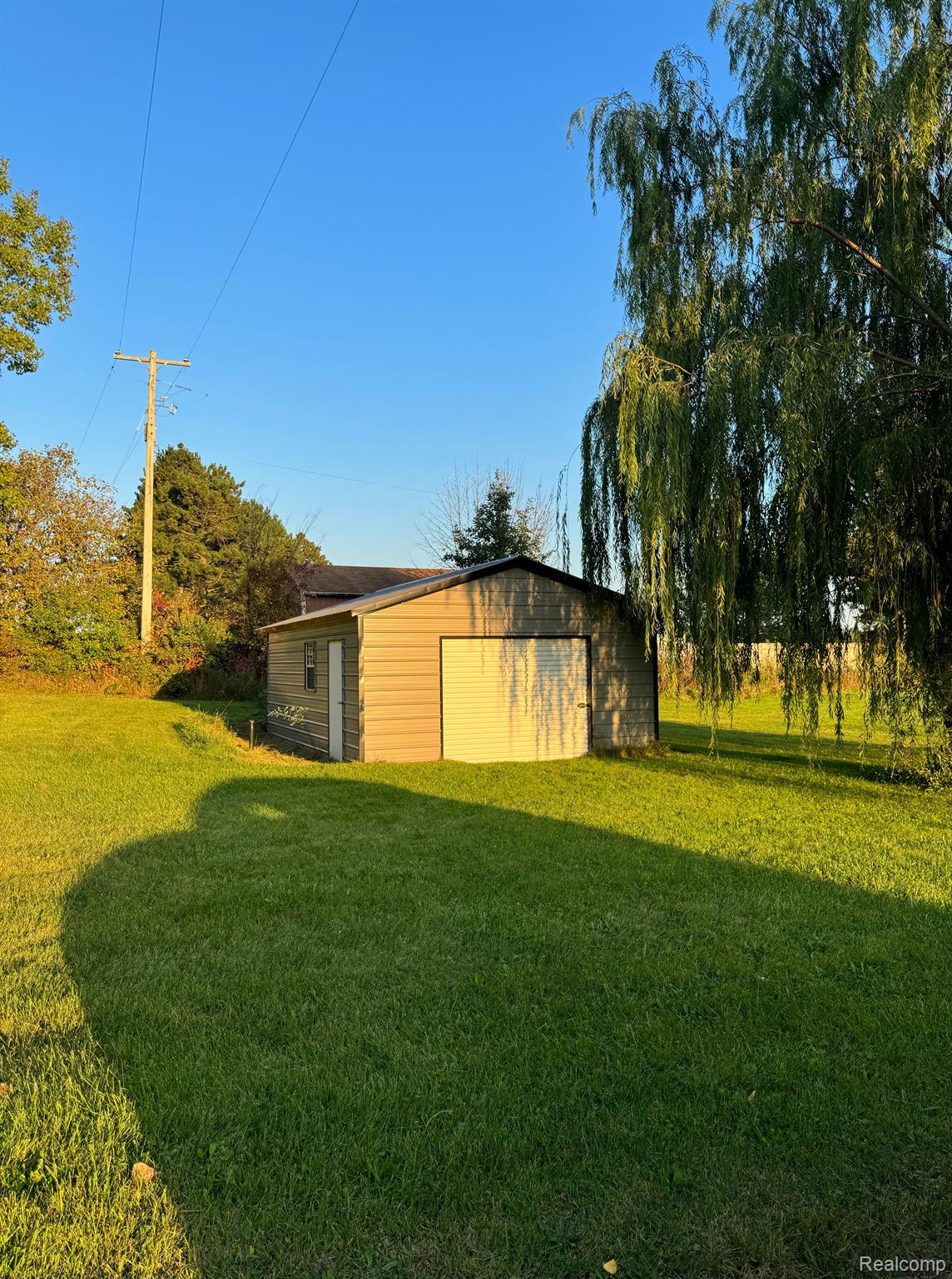 11485 East Prior Road Gaines, MI 48436 - Photo 7 of 46 Gallery Image 7