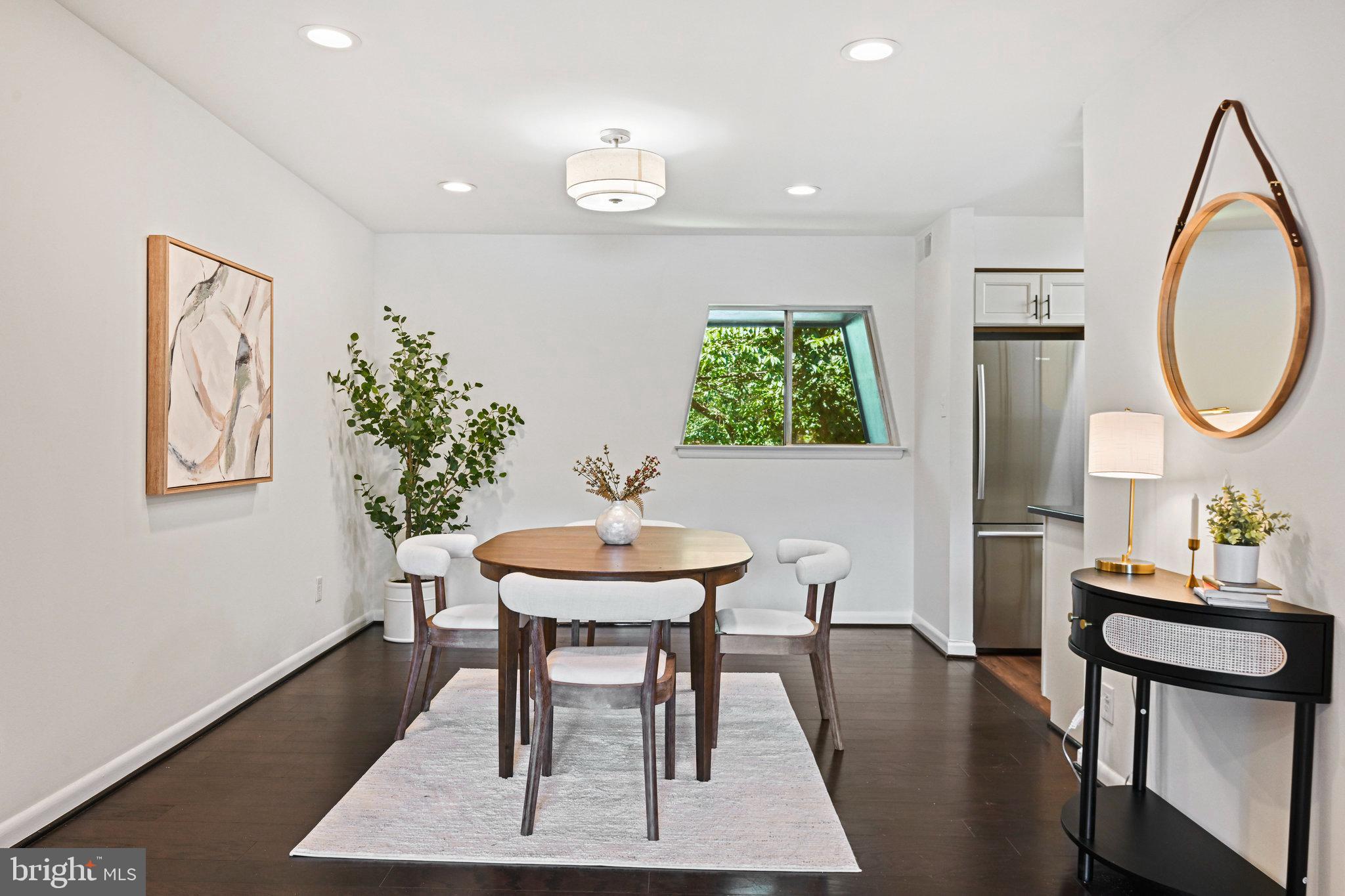 11614 Vantage Hill Road, Unit 21C Reston, VA 20190 - Photo 3 of 46 Gallery Image 3