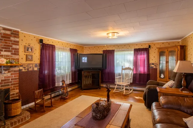 $345,000 | 49 North Street, Newport, ME 04953