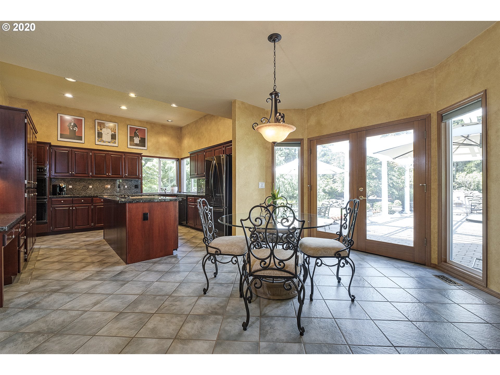 3337 Northeast Jackson Rd Loop Hillsboro, OR 97124 - Photo 10 of 32 Gallery Image 10