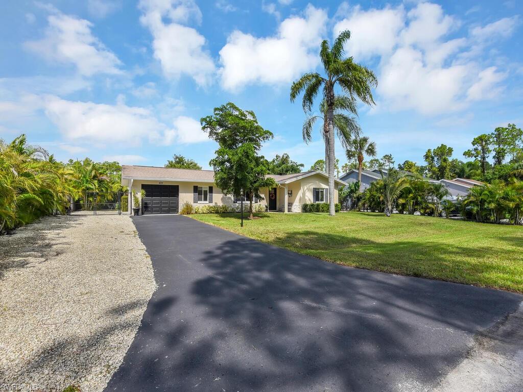 433 Castle Road Naples, FL 34119 - Photo 29 of 32 Gallery Image 29