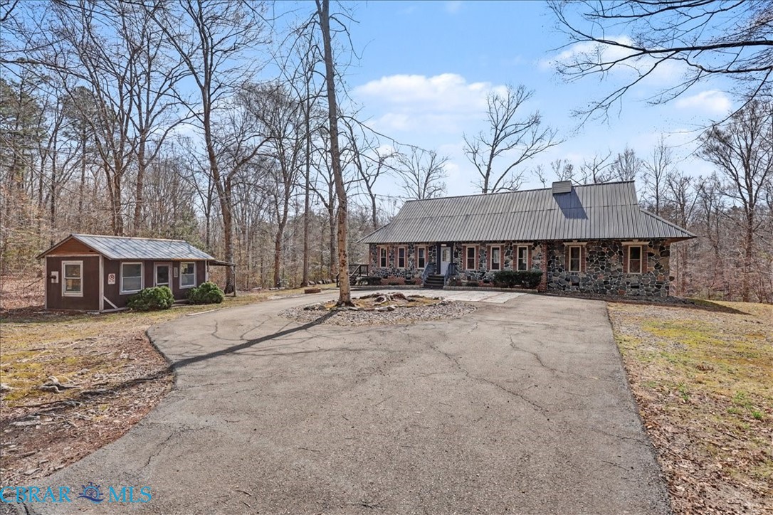 9050 Higgins Road Quinton, VA 23141 - Photo 2 of 50 Gallery Image 2