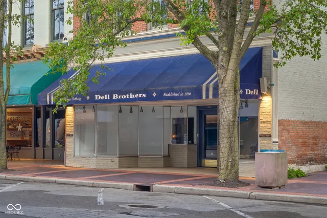 $15 | 416 Washington Street, Columbus, IN 47201