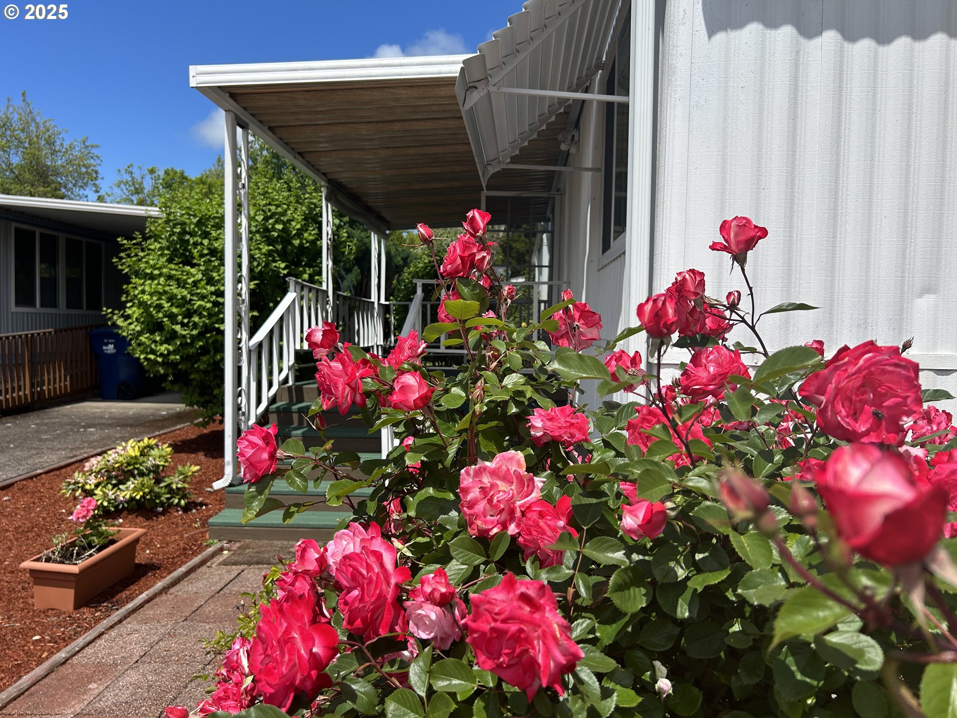 4800 Barger Drive, Unit 25 Eugene, OR 97402 - Photo 2 of 27