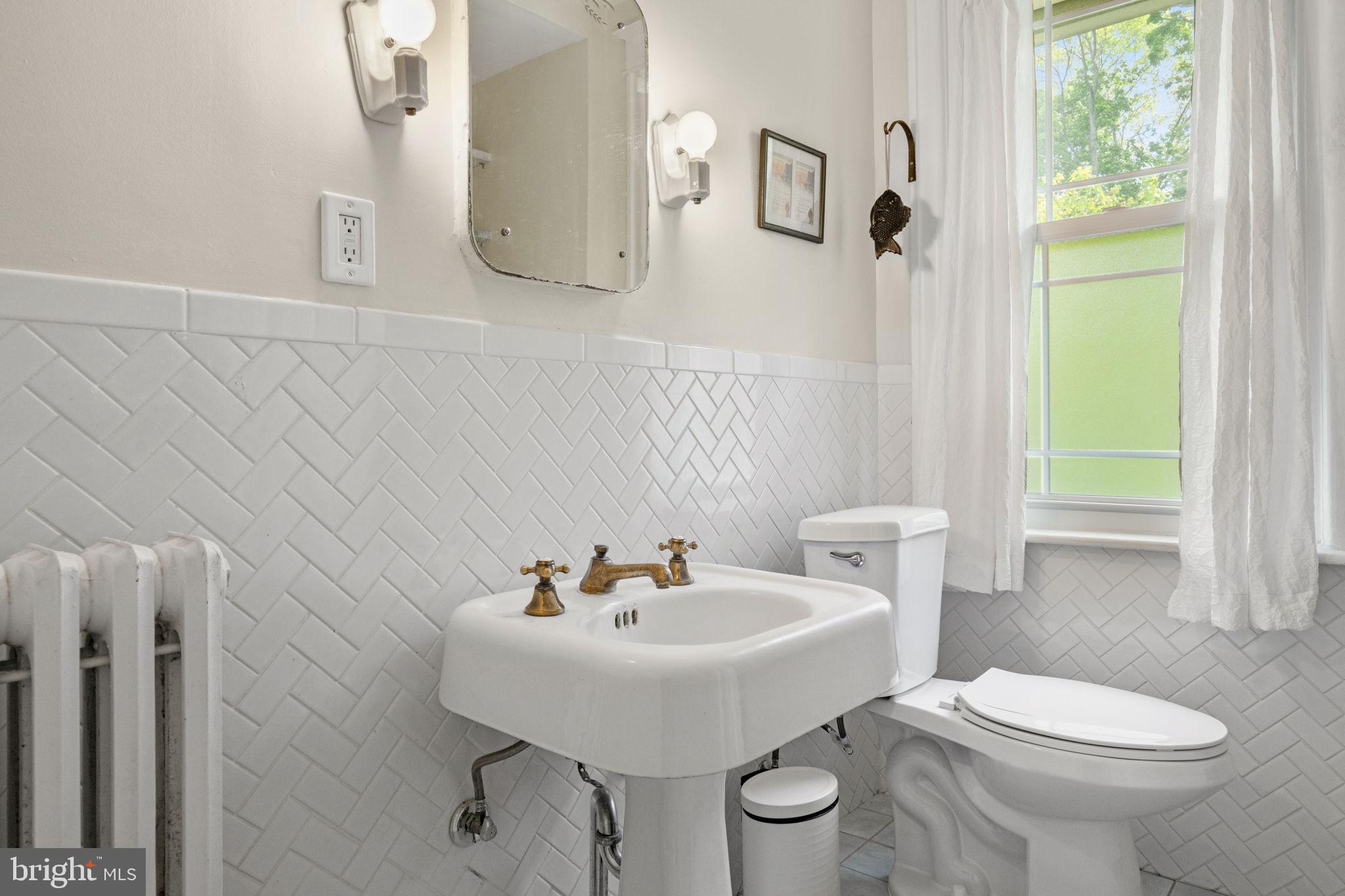 156 Roumfort Road Philadelphia, PA 19119 - Photo 37 of 56 Gallery Image 37