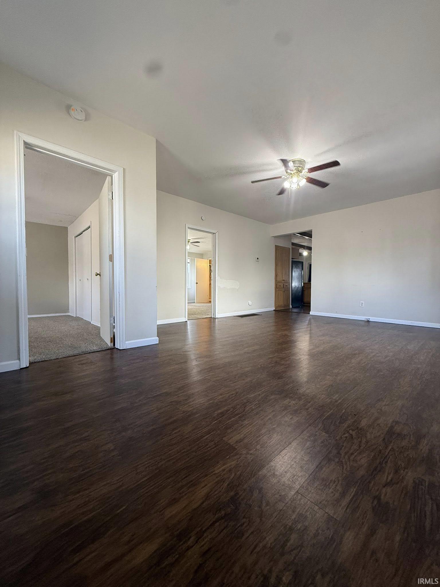 917 Hart Street Vincennes, IN 47591 - Photo 3 of 19